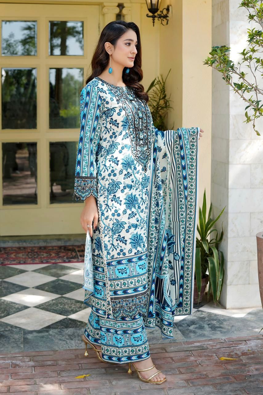 Mushtaq & Sons 3 Piece Lawn SuitMushtaq & Sons 3 Piece Lawn Suit